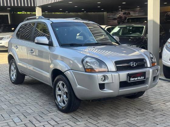 HYUNDAI TUCSON 2.0 MPFI GLS 16V 143CV 2WD FLEX 4P AUTOMÁTICO