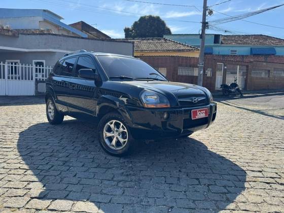 HYUNDAI TUCSON 2.0 MPFI GLS 16V 143CV 2WD GASOLINA 4P AUTOMÁTICO