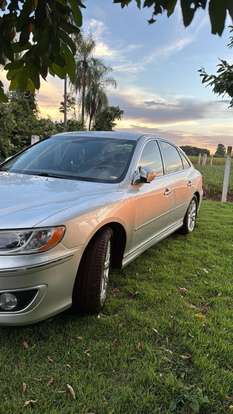 HYUNDAI-AZERA-2010