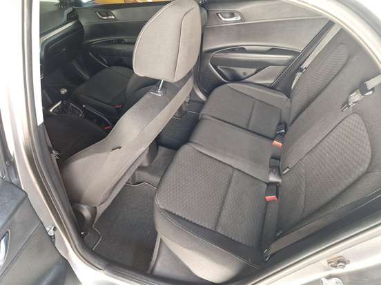 HYUNDAI-HB20-2021