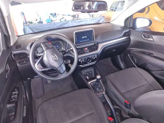 HYUNDAI-HB20-2021