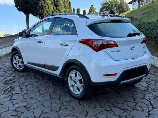 HYUNDAI-HB20-1.6 PREMIUM 16V FLEX 4P AUTOMÁTICO HYUNDAI-HB20-2014