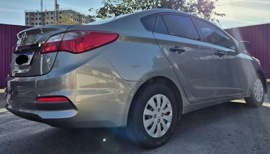 HYUNDAI-HB20S-1.0 UNIQUE 12V FLEX 4P MANUAL HYUNDAI-HB20S-2019