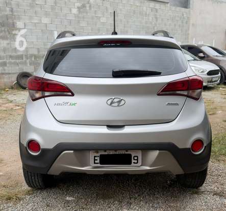 HYUNDAI-HB20X-2018