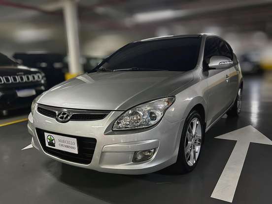 HYUNDAI-I30-2.0 MPFI GLS 16V GASOLINA 4P AUTOMÁTICO HYUNDAI-I30-2011