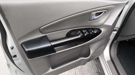 HYUNDAI-TUCSON-2013