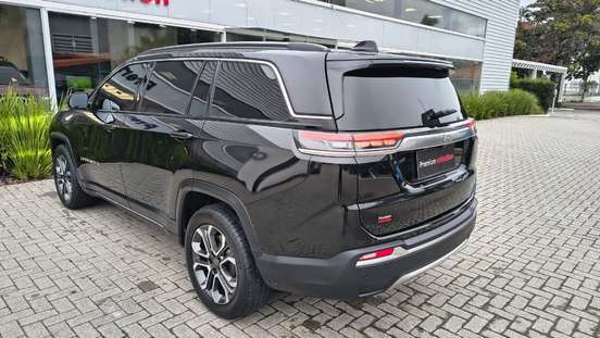 JEEP-COMMANDER-2022