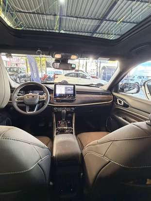 JEEP-COMMANDER-1.3 T270 TURBO FLEX OVERLAND AT6 JEEP-COMMANDER-2025