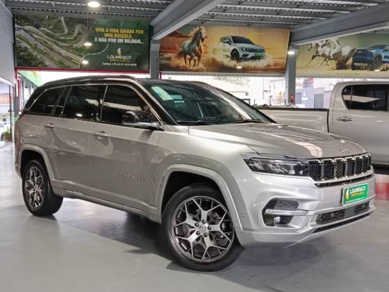 JEEP COMMANDER 2.0 TD380 TURBO DIESEL OVERLAND AT9