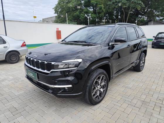 JEEP COMMANDER 2.0 TD380 TURBO DIESEL OVERLAND AT9