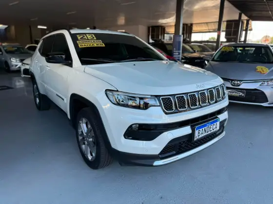 JEEP COMPASS 1.3 T270 TURBO FLEX LONGITUDE AT6