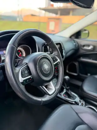 JEEP-COMPASS-2.0 16V DIESEL LIMITED 4X4 AUTOMÁTICO JEEP-COMPASS-2019