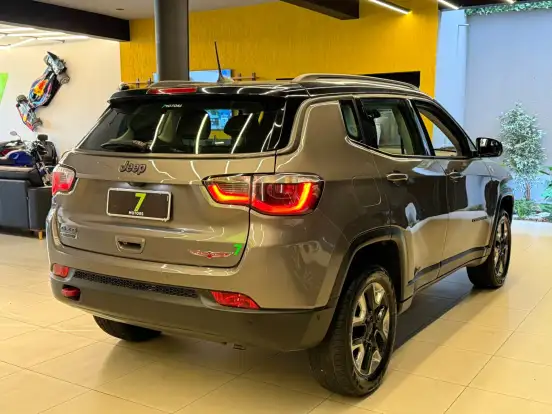 JEEP-COMPASS-2.0 16V DIESEL TRAILHAWK 4X4 AUTOMÁTICO JEEP-COMPASS-2017