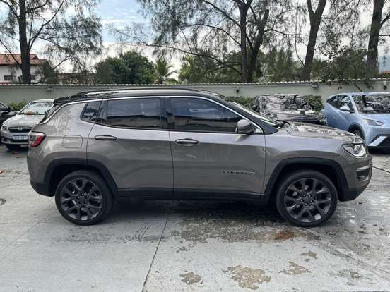 JEEP-COMPASS-2018