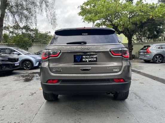 JEEP-COMPASS-2.0 16V FLEX LIMITED AUTOMÁTICO JEEP-COMPASS-2018