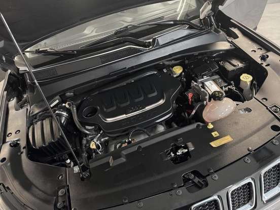 JEEP-COMPASS-2.0 16V FLEX LONGITUDE AUTOMÁTICO JEEP-COMPASS-2017