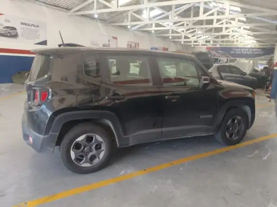 JEEP-RENEGADE-2018