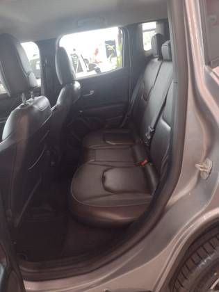 JEEP RENEGADE 1.3 T270 TURBO FLEX LONGITUDE AT6