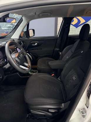 JEEP-RENEGADE-2023