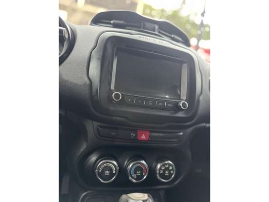 JEEP-RENEGADE-1.8 16V FLEX SPORT 4P AUTOMÁTICO JEEP-RENEGADE-2016