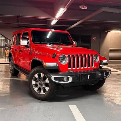 JEEP WRANGLER 2.0 TURBO GASOLINA SAHARA 4P 4X4 AT8