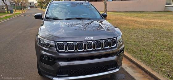 JEEP COMPASS 1.3 T270 TURBO FLEX LONGITUDE AT6
