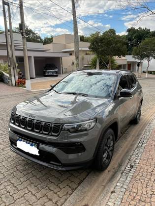 JEEP COMPASS 1.3 T270 TURBO FLEX LONGITUDE AT6