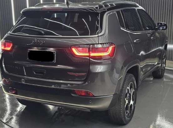 JEEP-COMPASS-2021