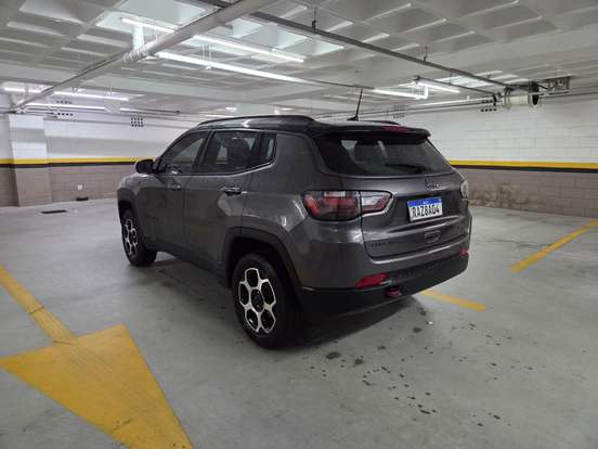 JEEP-COMPASS-2021