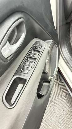 JEEP-RENEGADE-1.3 T270 TURBO FLEX AT6 JEEP-RENEGADE-2024