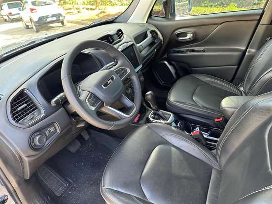 JEEP-RENEGADE-2023