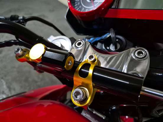 KASINSKI-COMET GT 650R-2011