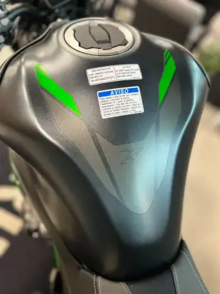 KAWASAKI-Z900 R EDITION-2026