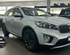 KIA SORENTO 3.3 V6 GASOLINA EX 7L AUTOMATICO KIA SORENTO 3.3 V6 GASOLINA EX 7L AUTOMATICO
