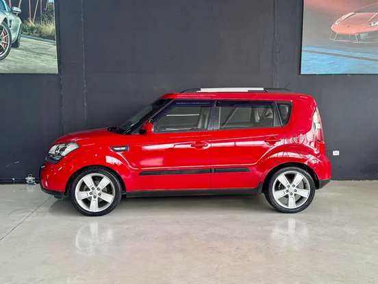KIA-SOUL-2011