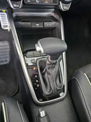 KIA-STONIC-2022