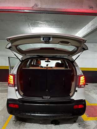 KIA-SORENTO-2012