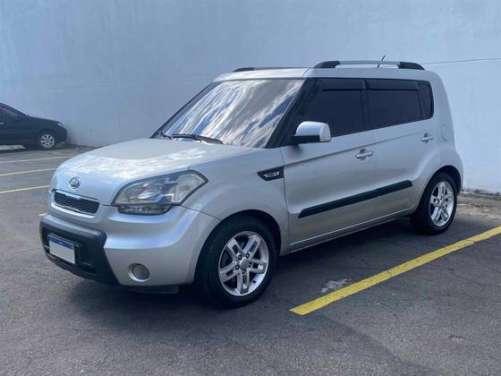 KIA SOUL 1.6 EX 16V FLEX 4P AUTOMÁTICO
