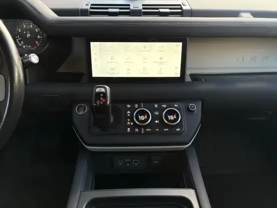 LAND ROVER-DEFENDER-2020