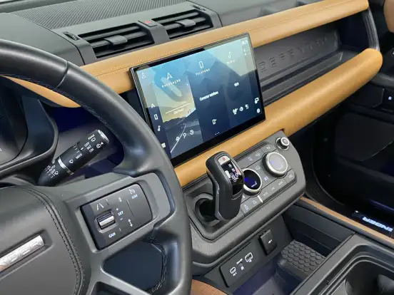 LAND ROVER-DEFENDER-2023