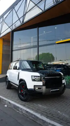 LAND ROVER DEFENDER 3.0 D300 TURBO DIESEL MHEV 110 X-DYNAMIC HSE AWD AUTOMÁTICO