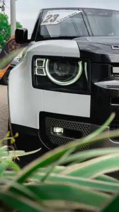 LAND ROVER-DEFENDER-2023