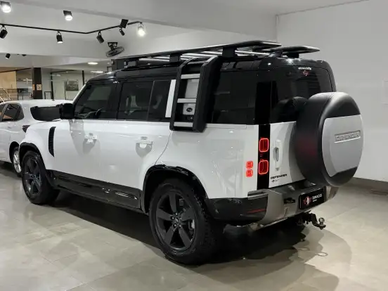 LAND ROVER-DEFENDER-2022