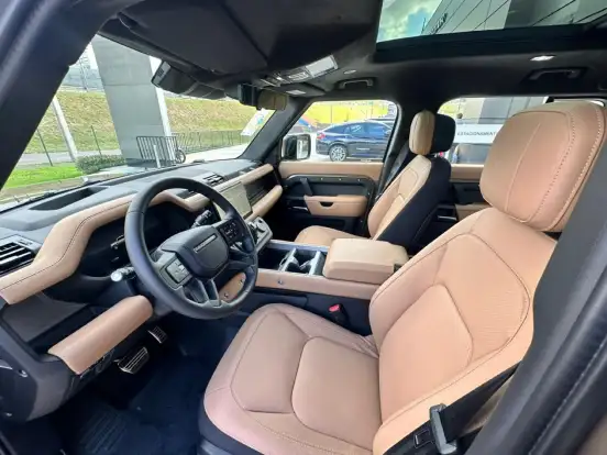 LAND ROVER-DEFENDER-2025
