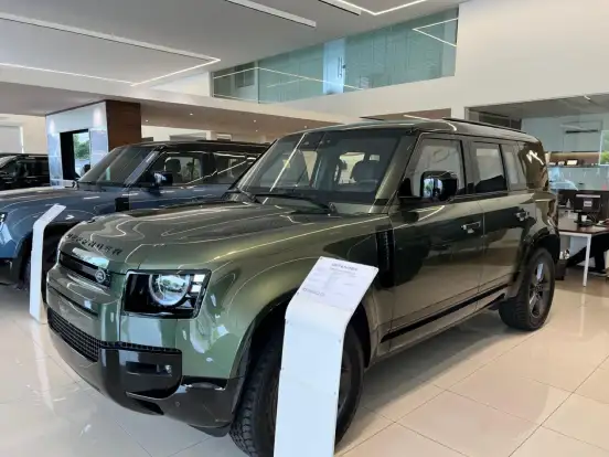 LAND ROVER-DEFENDER-2026