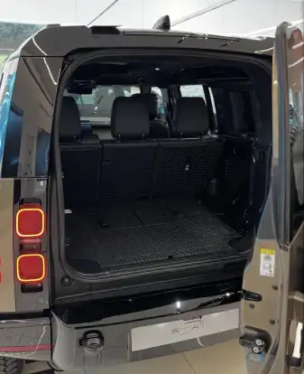 LAND ROVER-DEFENDER-2025
