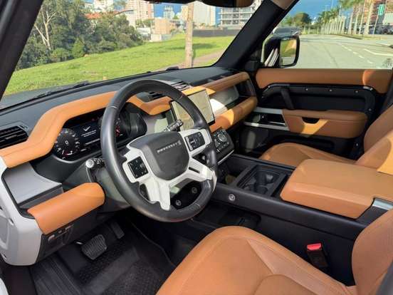 LAND ROVER-DEFENDER-2022