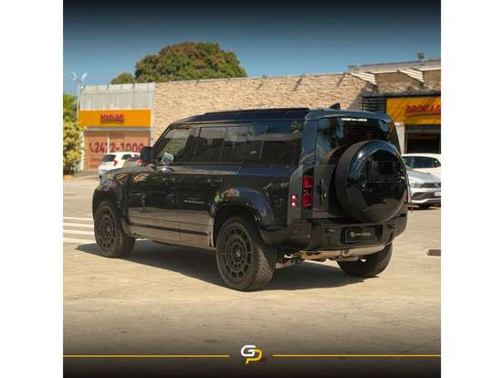 LAND ROVER-DEFENDER-2023