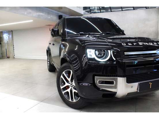 LAND ROVER-DEFENDER-2022