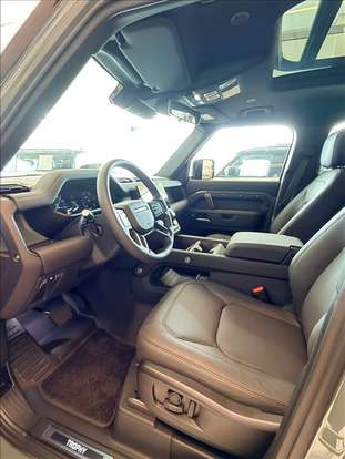 LAND ROVER-DEFENDER-2025